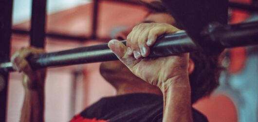 Como a Calistenia Pode Ajudar nos Treinos de CrossFit